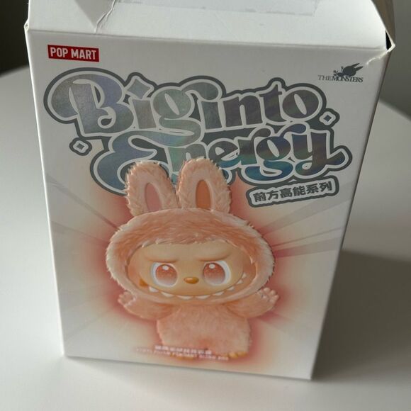 Pop Mart Big Into Energy Hope (The Monsters) Authentic - Picture 4 of 7